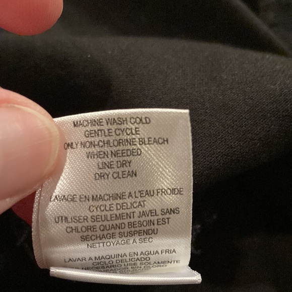 BCBG Generation Black Cotton Top Size Medium - Picture 8 of 11